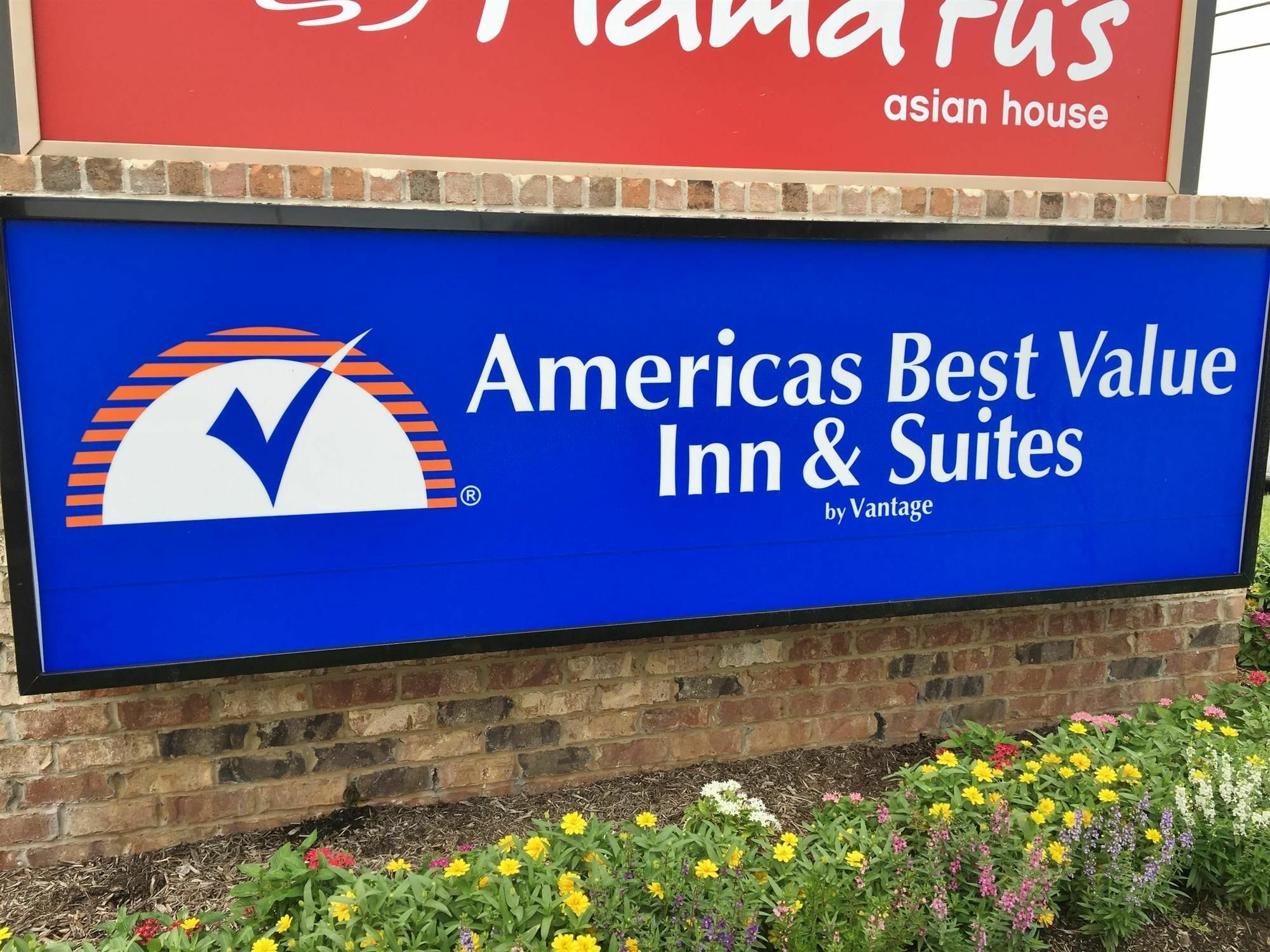 Regency Inn & Suites- Nw Houston Jersey Village Exteriör bild