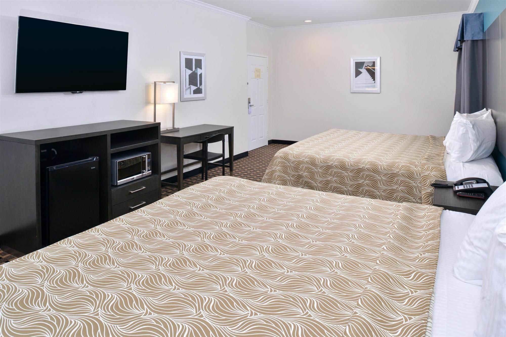 Regency Inn & Suites- Nw Houston Jersey Village Exteriör bild
